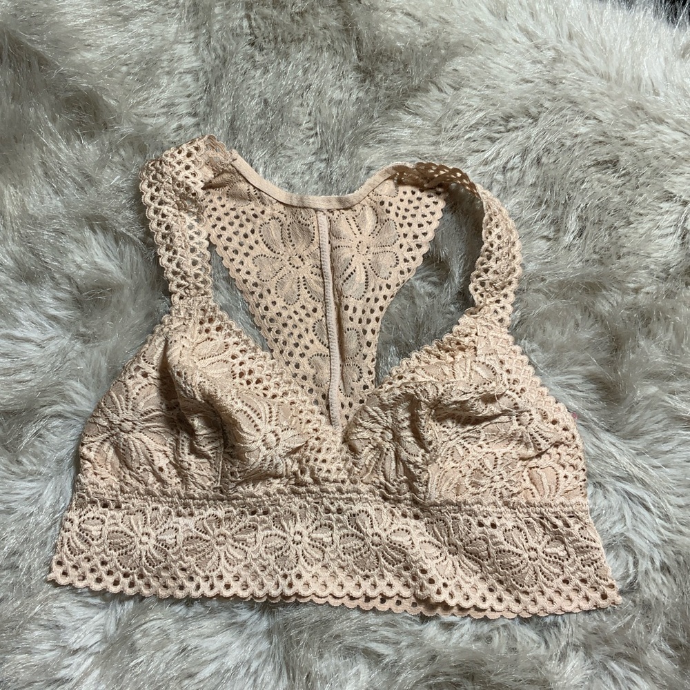 Aerie Floral Lace Camisole in Beige